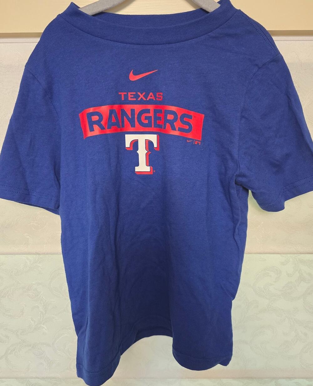 Nike Texas Rangers Youth M 5/6 Blue MLB Baseball Graphic T-Shirt NWT NEW